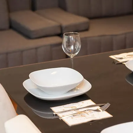 Luksusowy Apartament Z 3 Sypialniami I Parkingiem W Centrum Gdyni By Renters Apartamento Gdynia