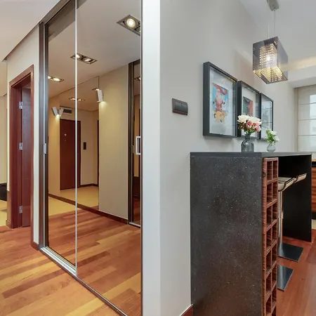 Apartamento Luksusowy Apartament Z 3 Sypialniami I Parkingiem W Centrum Gdyni By Renters *